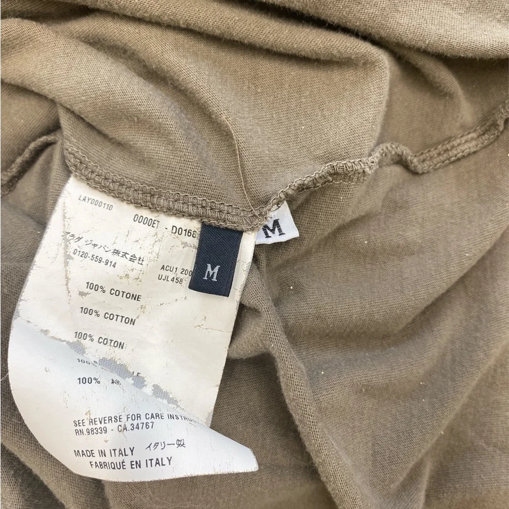 PRADA - Picture 5 of 6